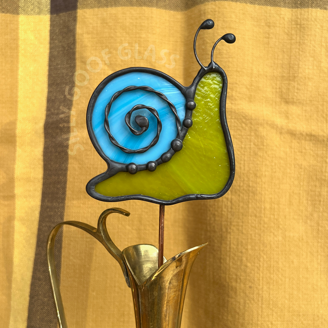 Silly Snail Houseplant Stake